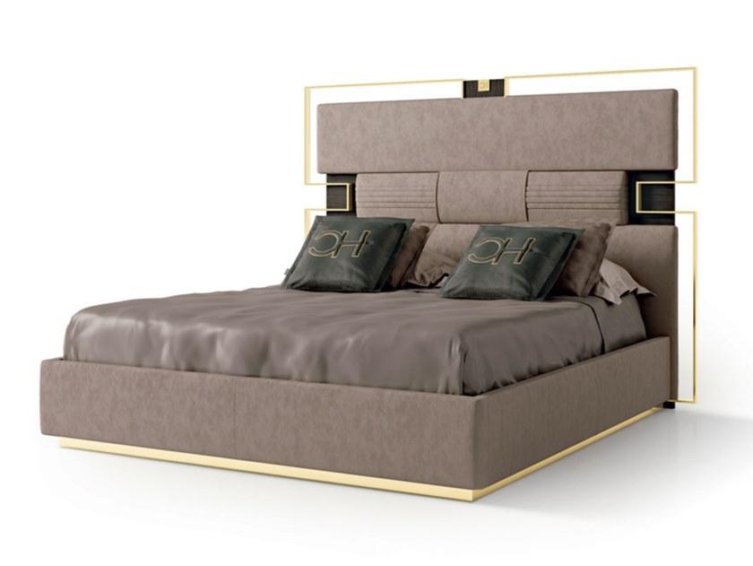 7989 Fabric king size bed with upholstered headboard