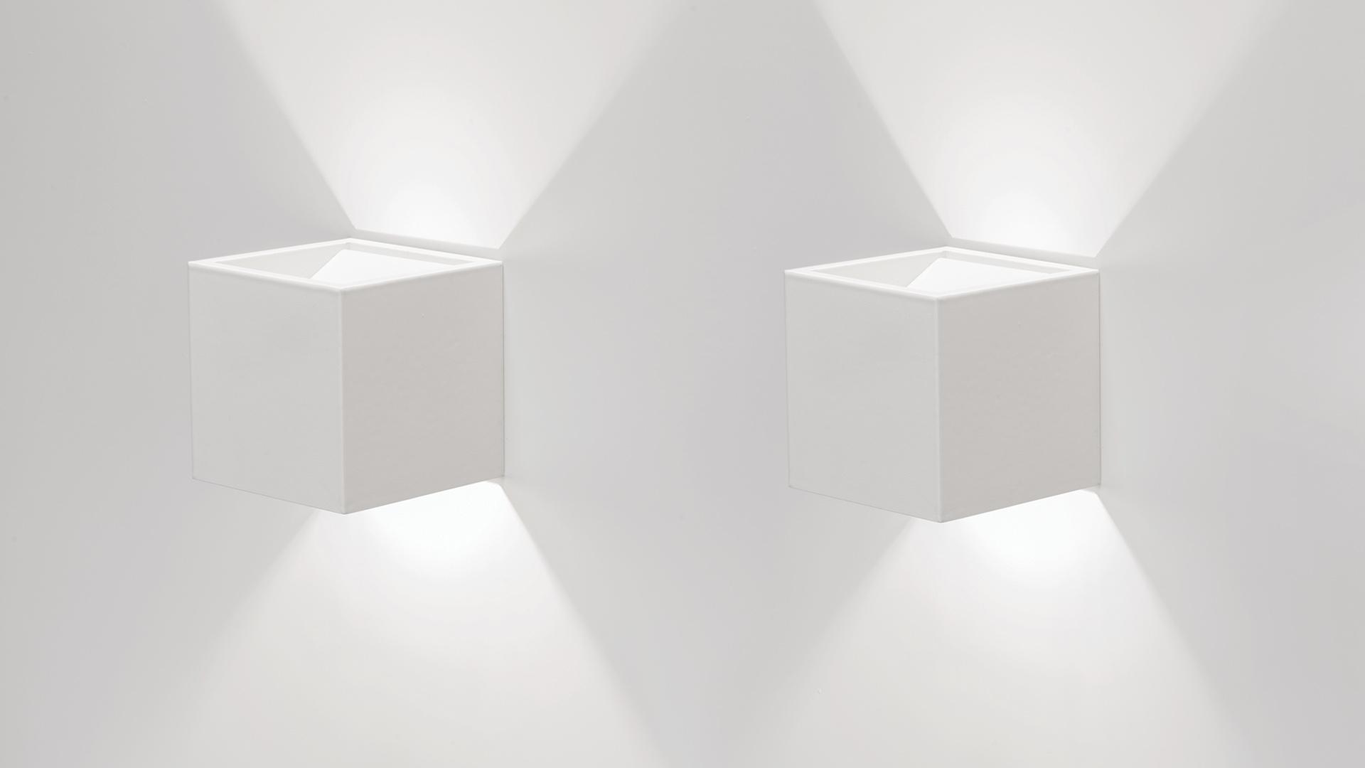BETA LED aluminium wall light