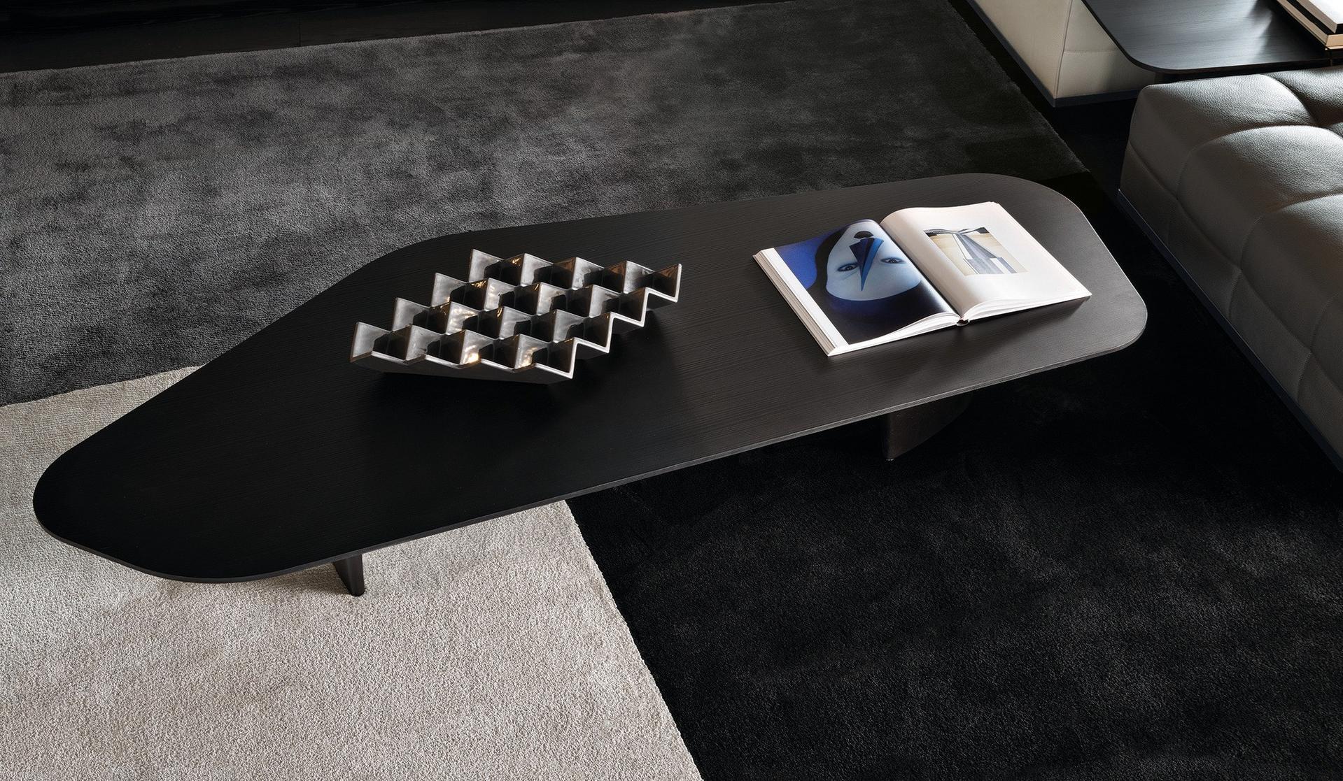 SONG Coffee table
