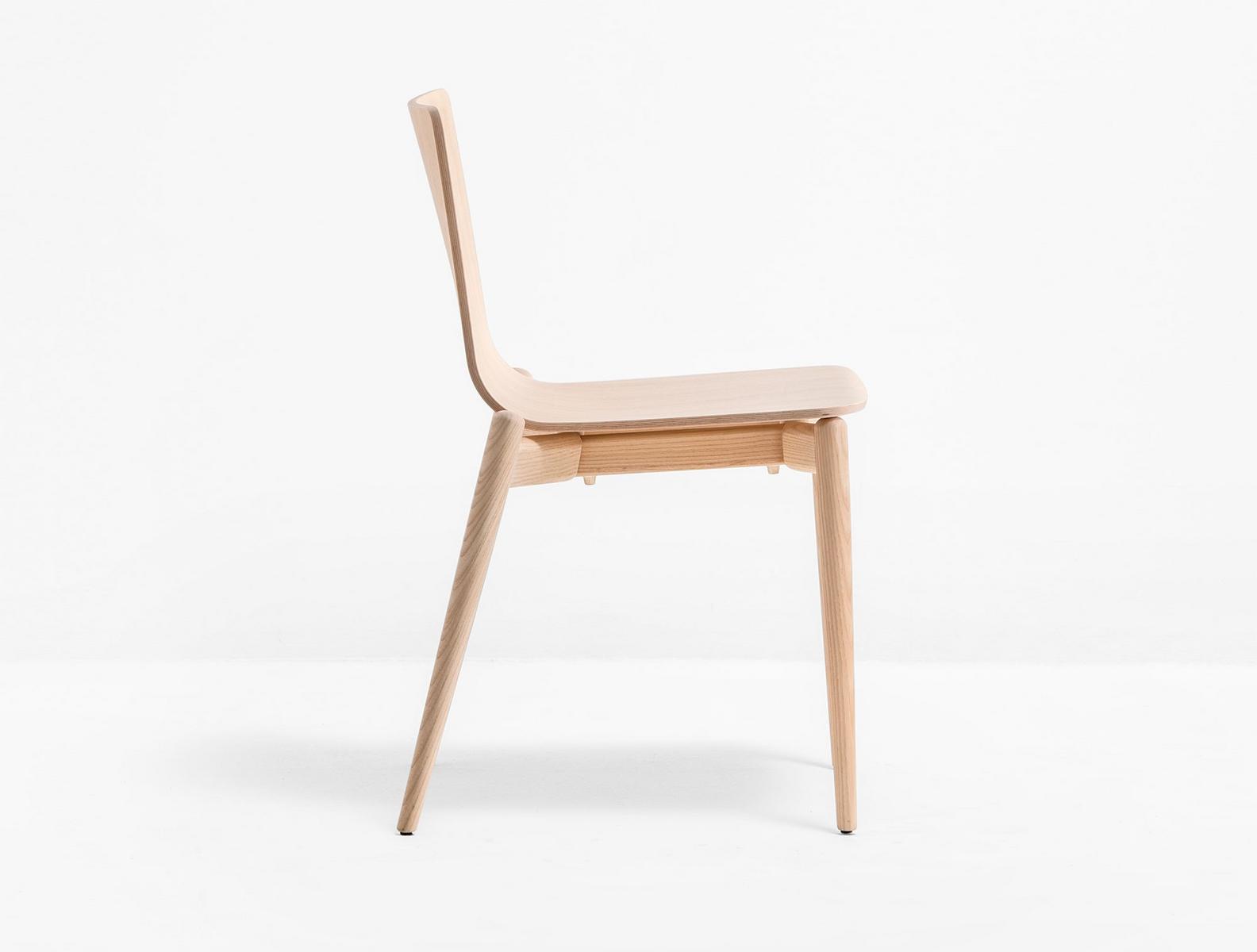 MALMÖ 390 Stackable wooden chair