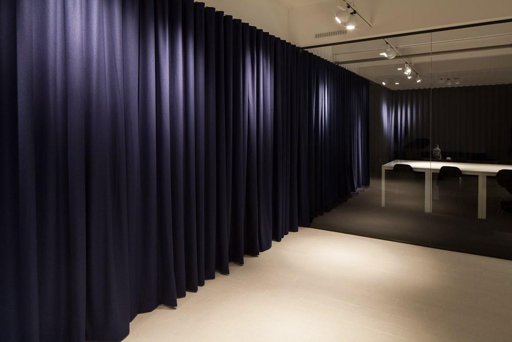 12-25 Adjustable metal ceiling lamp