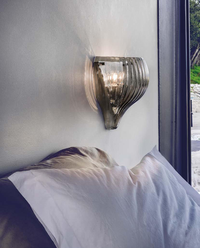 SPHERA Glass wall light