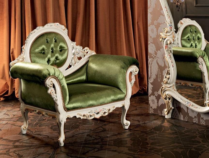 11518 Upholstered armchair with armrests