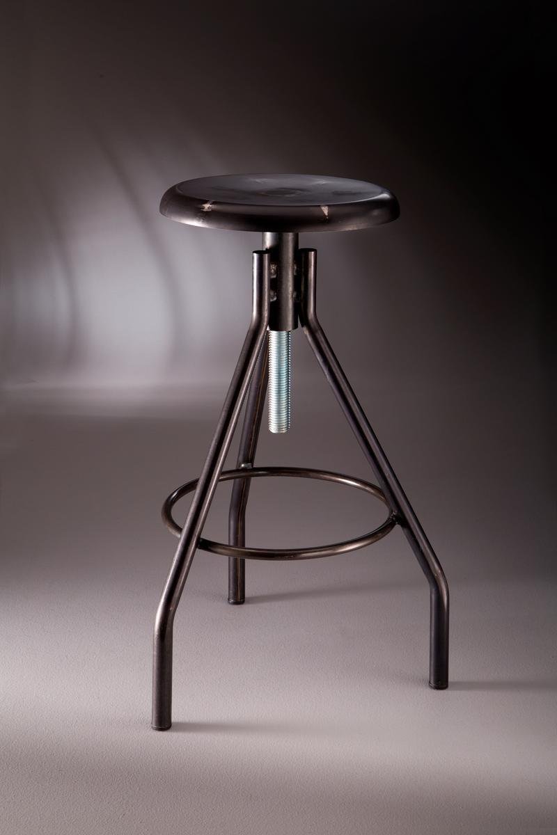 JOOKE Height-adjustable swivel iron stool