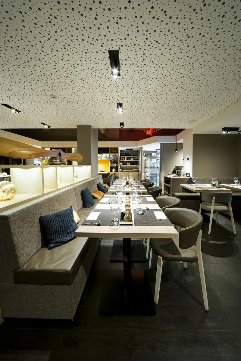 COOLFIN BOX Semi-inset ceiling aluminium spotlight