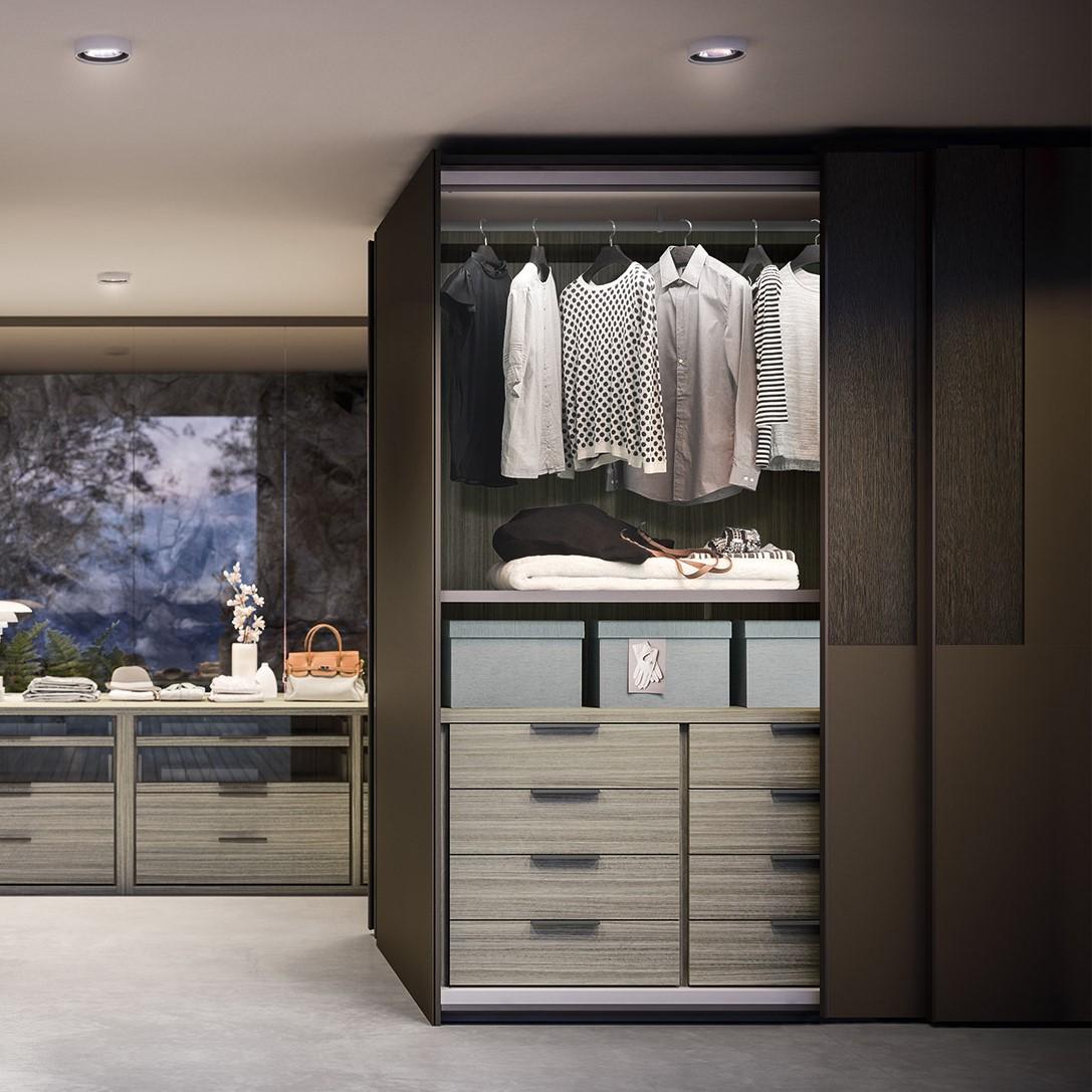 RUBIC Modular lacquered wardrobe with coplanar doors