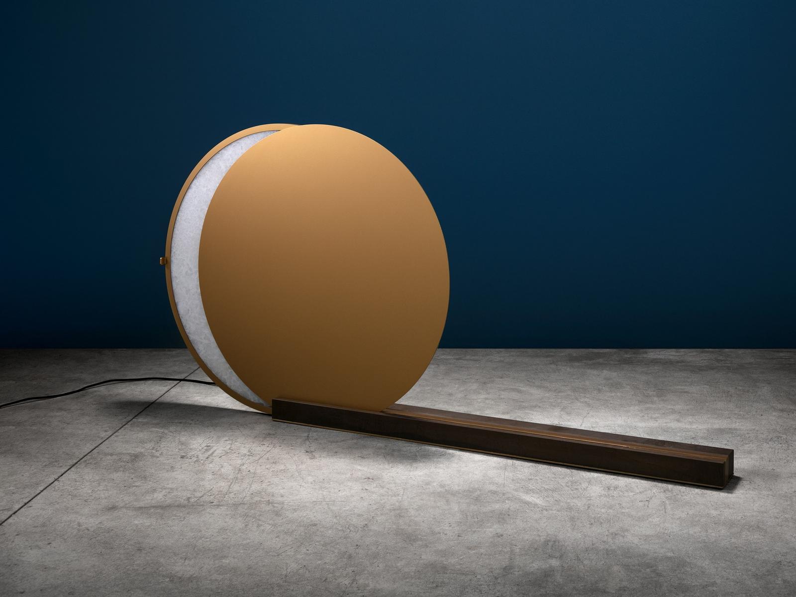 ALCHEMIE F LED alabaster and brass floor lamp