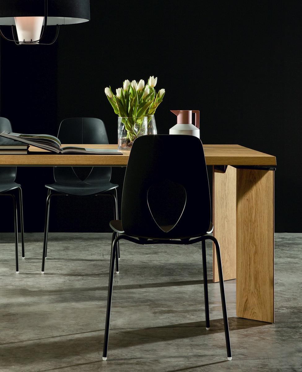 ROMA Rectangular wooden table