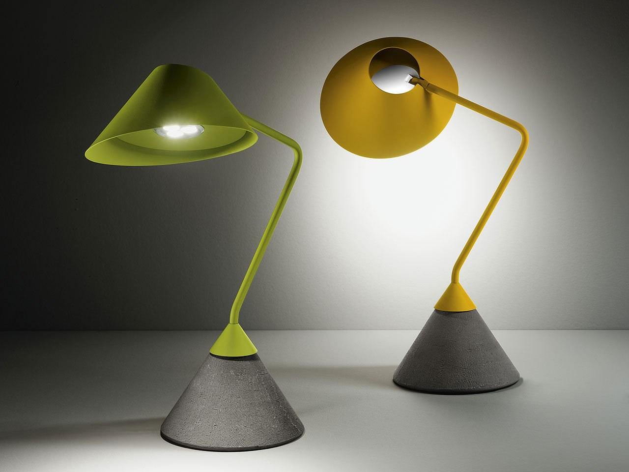 FLAMINGO LED with swing arm metal table lamp with cement base FLAMINGO LED with swing arm metal table lamp with cement base