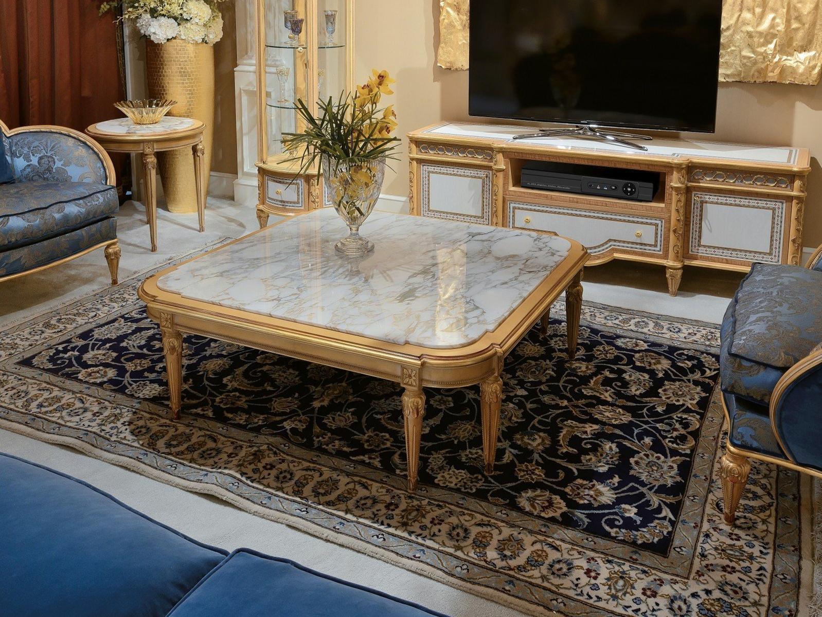 4970 Square wooden coffee table