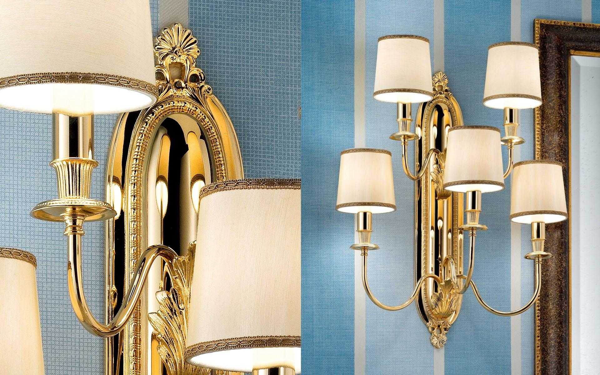 BRASS & SPOTS VE 1074 Incandescent brass wall lamp