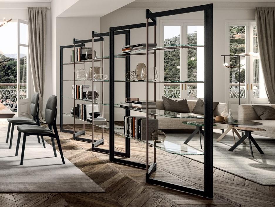 PANTO Self-supporting double-sided shelf in glass and wood PANTO Self-supporting double-sided shelf in glass and wood