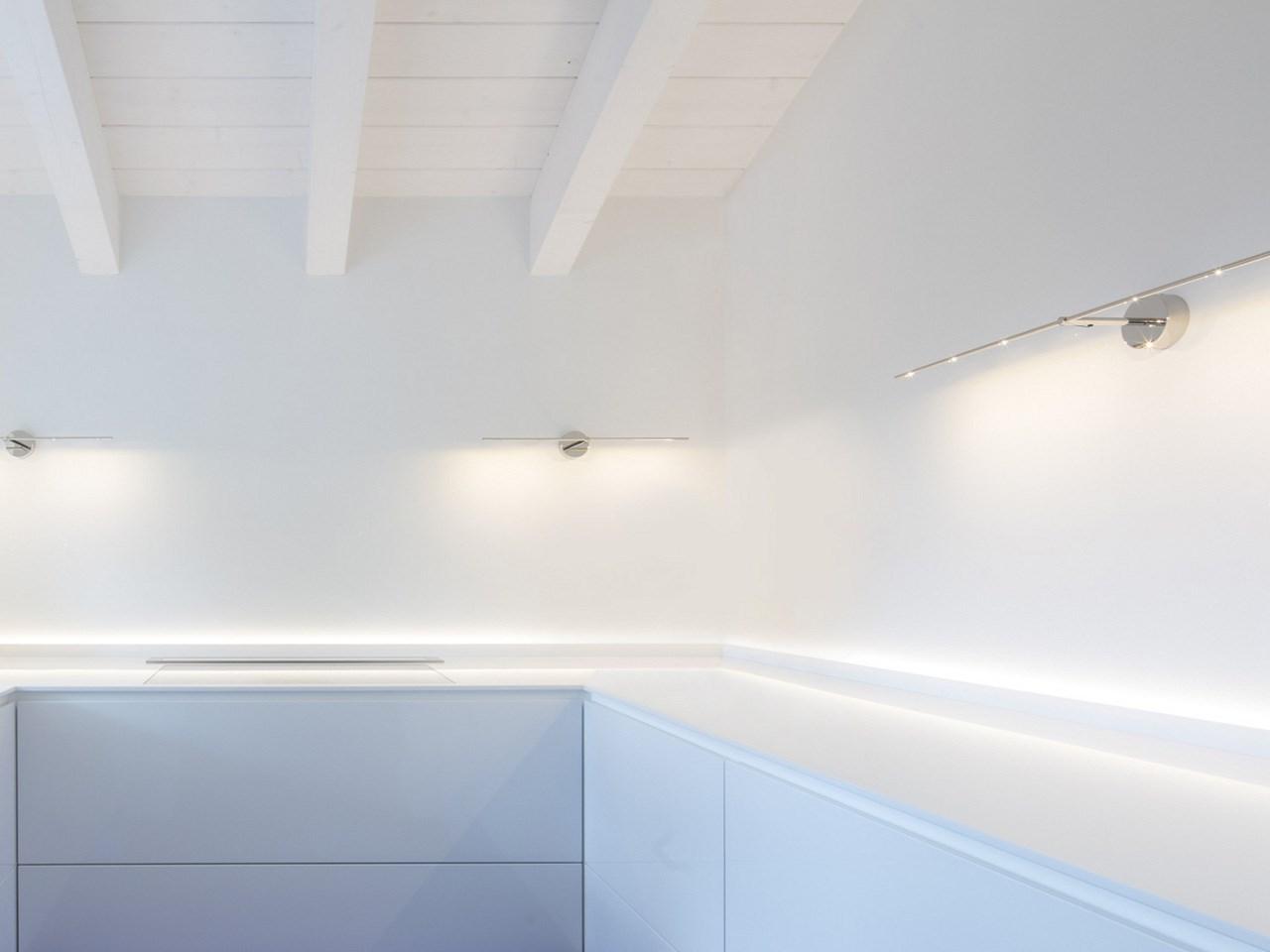 LIGHT STICK CW LED wall lamp
