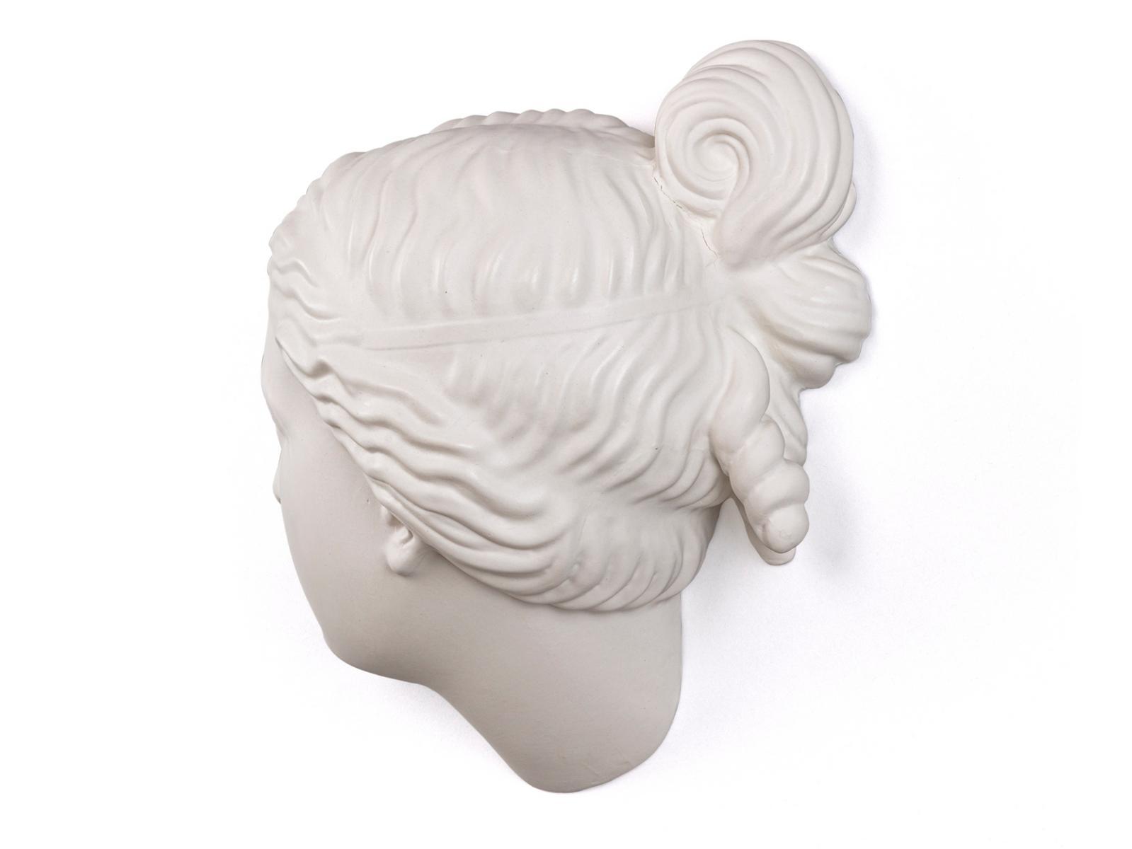 NYMPH HEAD Porcelain wall decor item