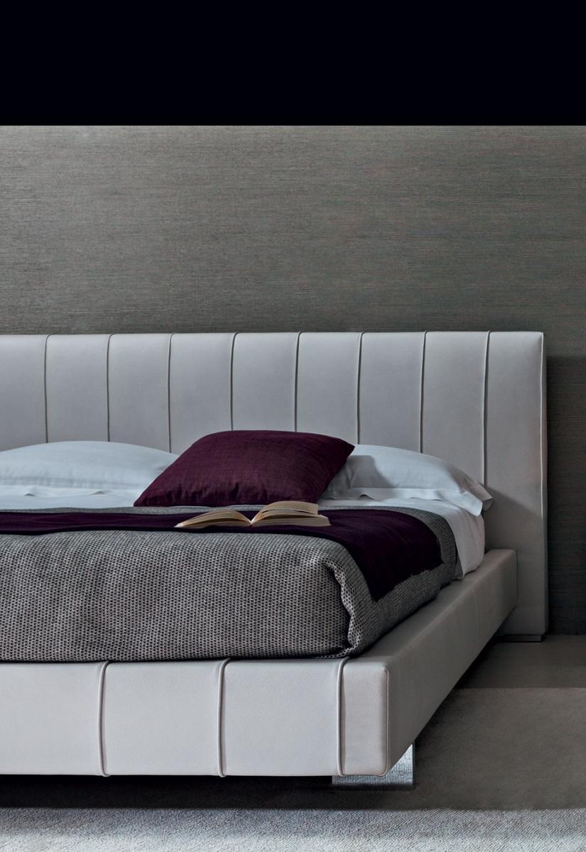 HIGH-WAVE Fabric storage bed