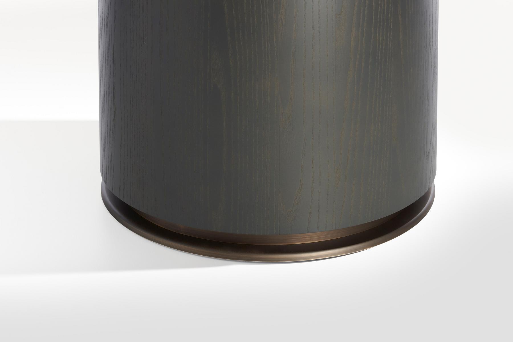 OTAB Round wooden table