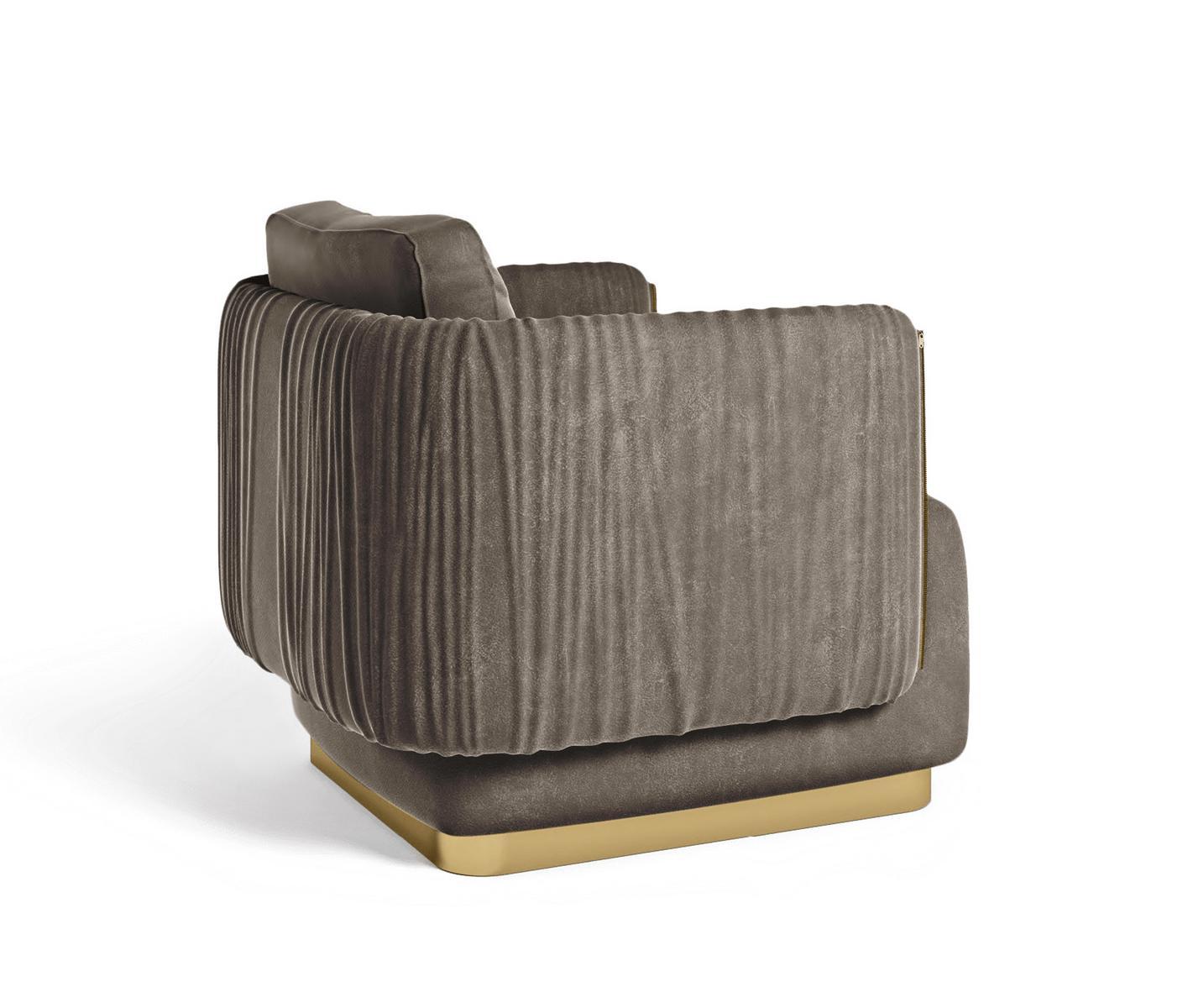 JACQUELINE Leather armchair