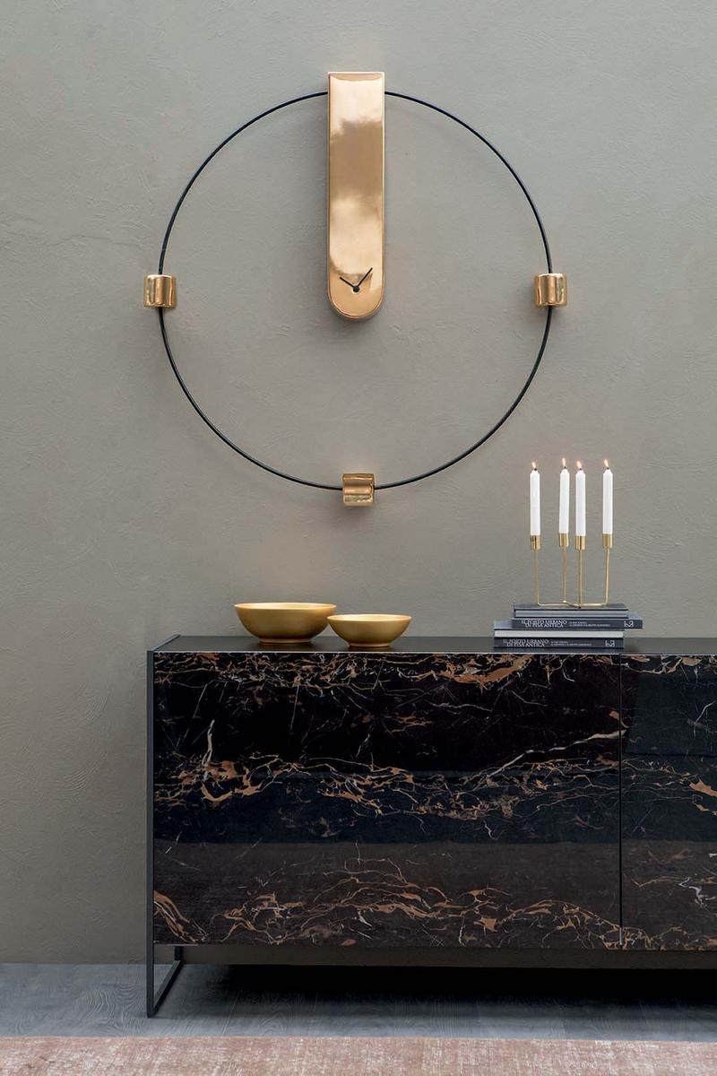 MEMO Wall-mounted metal clock