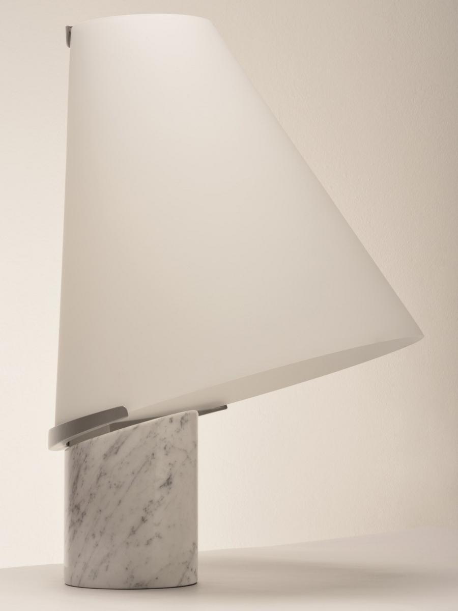 MICENE LED Carrara marble and blown glass table lamp