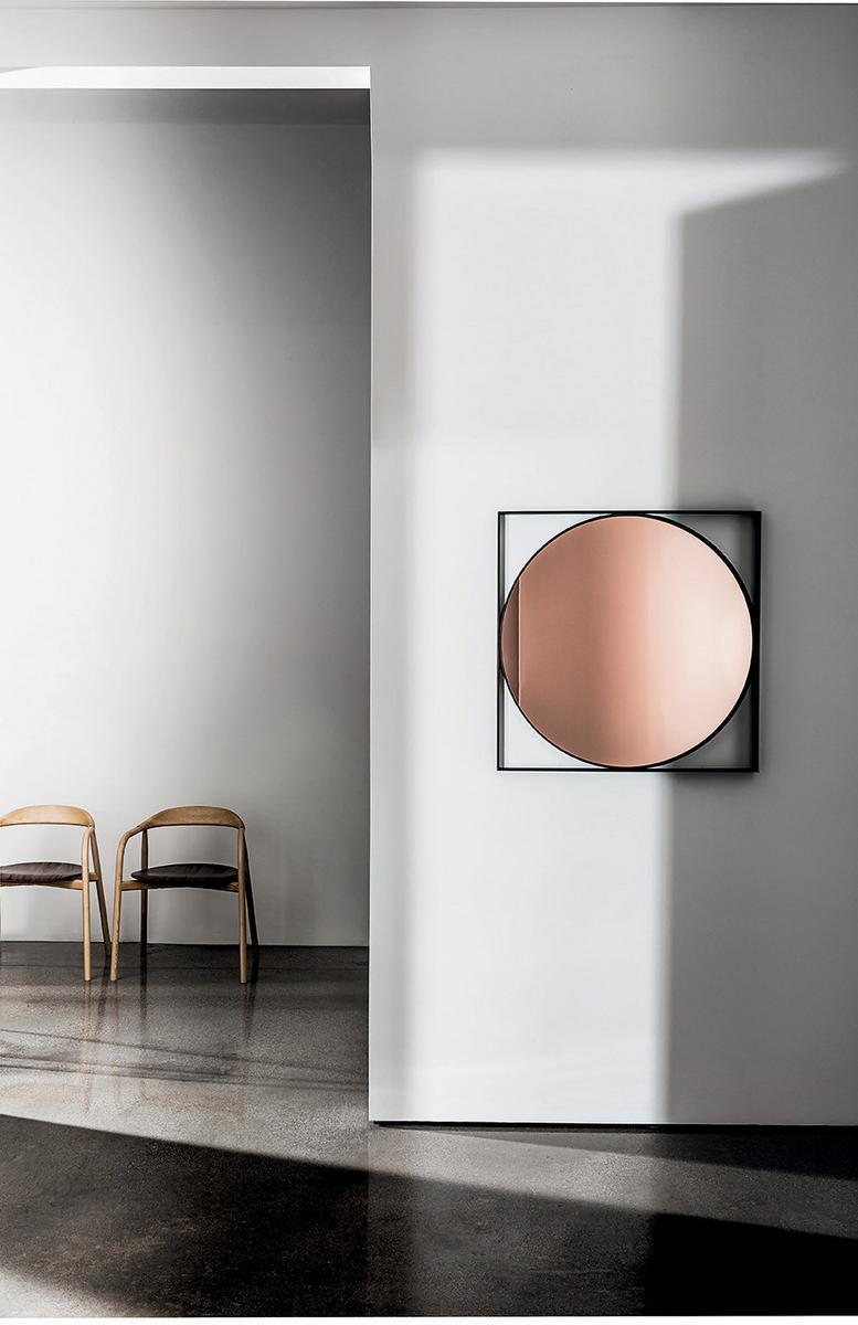 VISUAL GEOMETRIC Square wall-mounted mirror