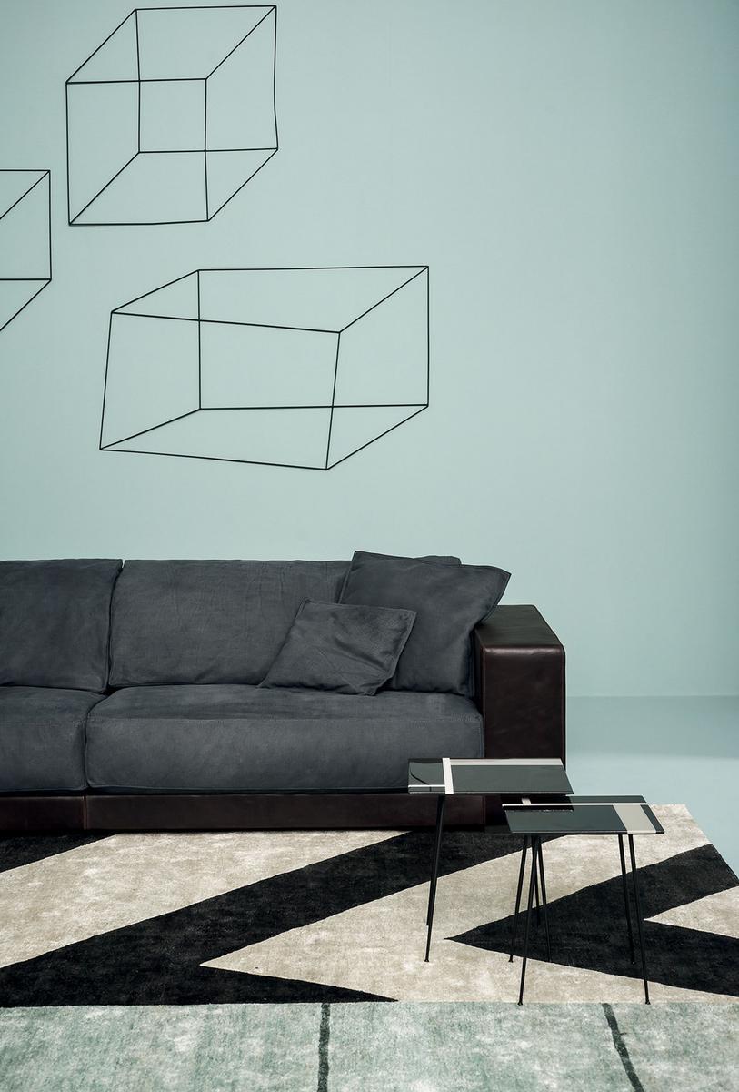 BUDAPEST Leather sofa