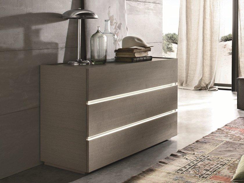 REPLAY Wooden chest of drawers with integrated handles