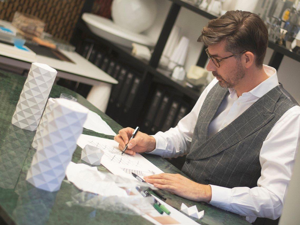 MARQUIS Direct light plastic table lamp