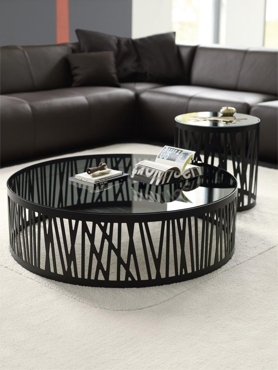 8330 Round glass and steel coffee table