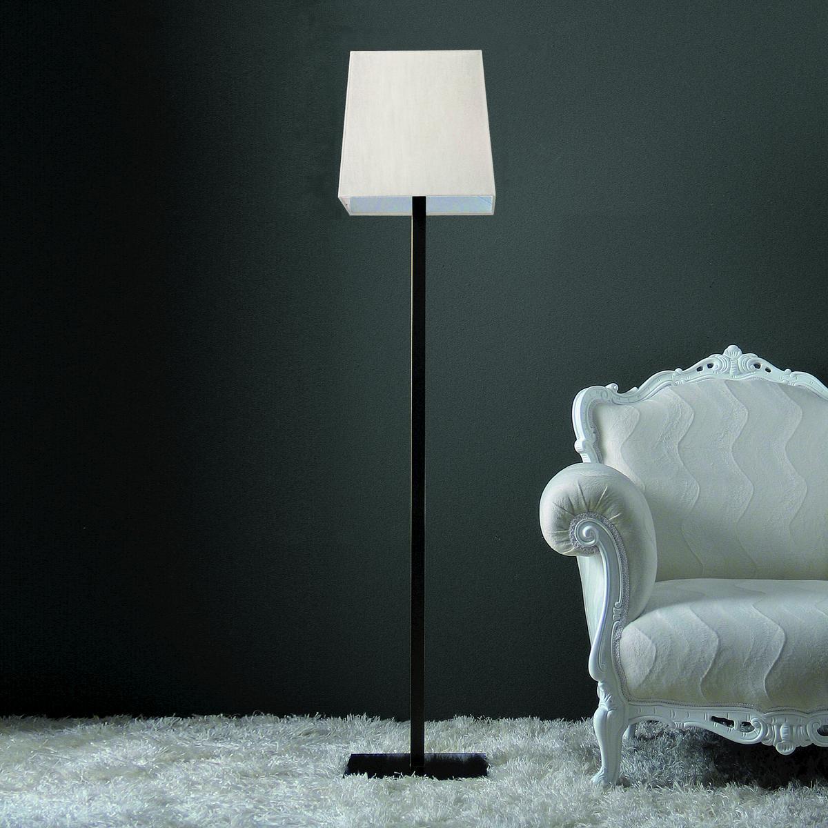 QUADRA Metal floor lamp