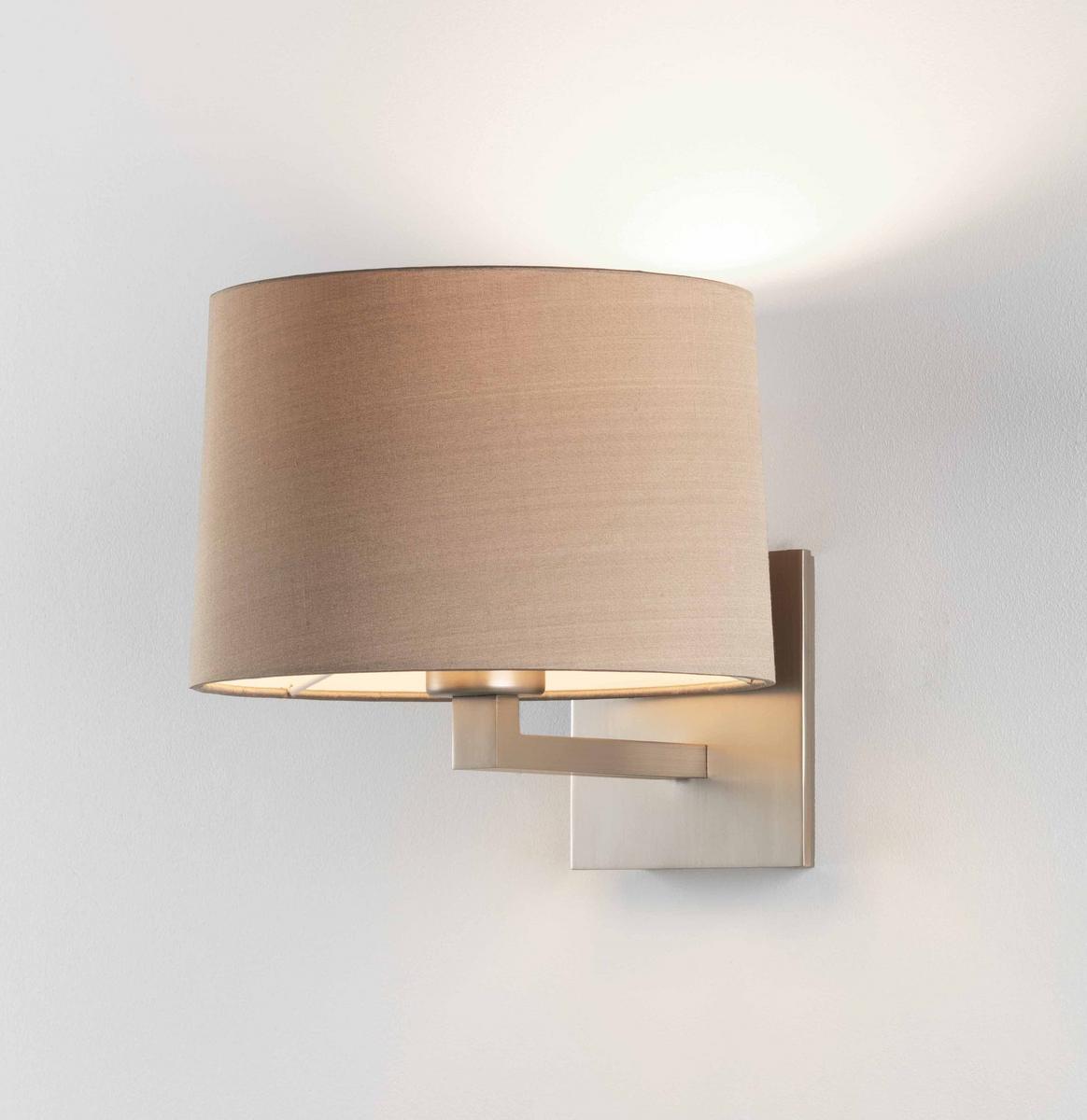 AZUMI CLASSIC Zinc wall light with fixed arm