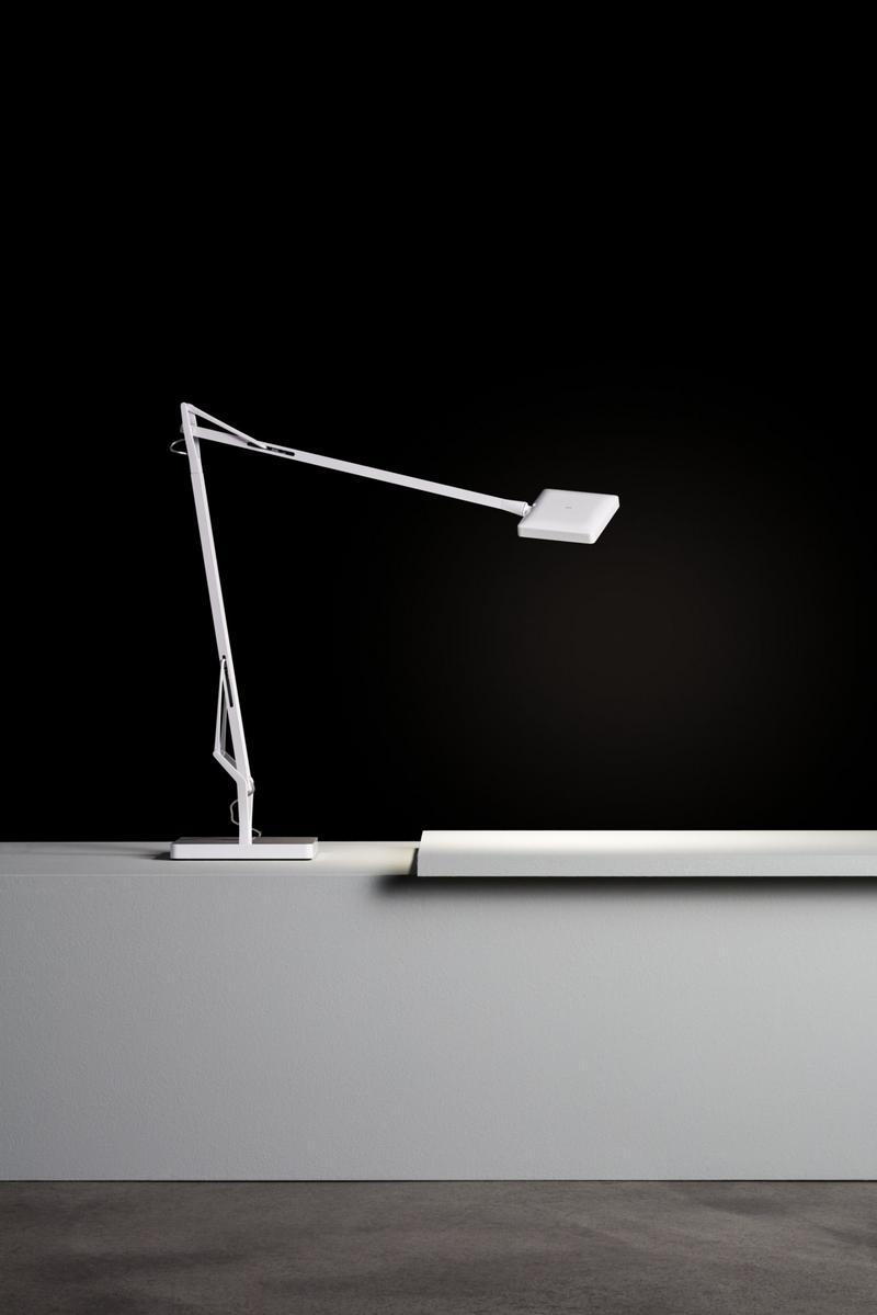 KELVIN EDGE LED direct light aluminium table lamp