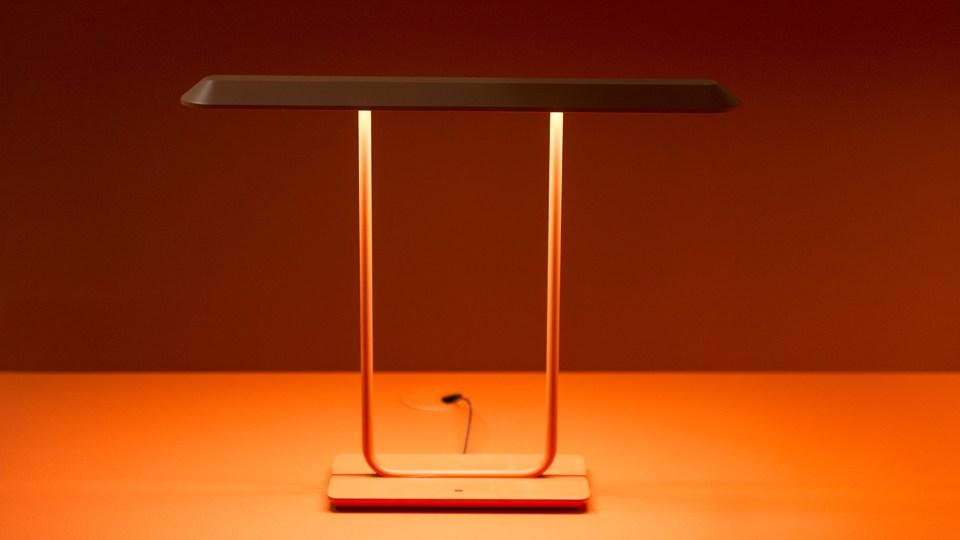 TEMPIO LED direct light desk lamp