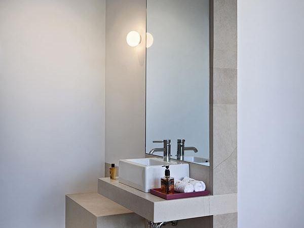 MINI GLO-BALL CW Opal glass wall light