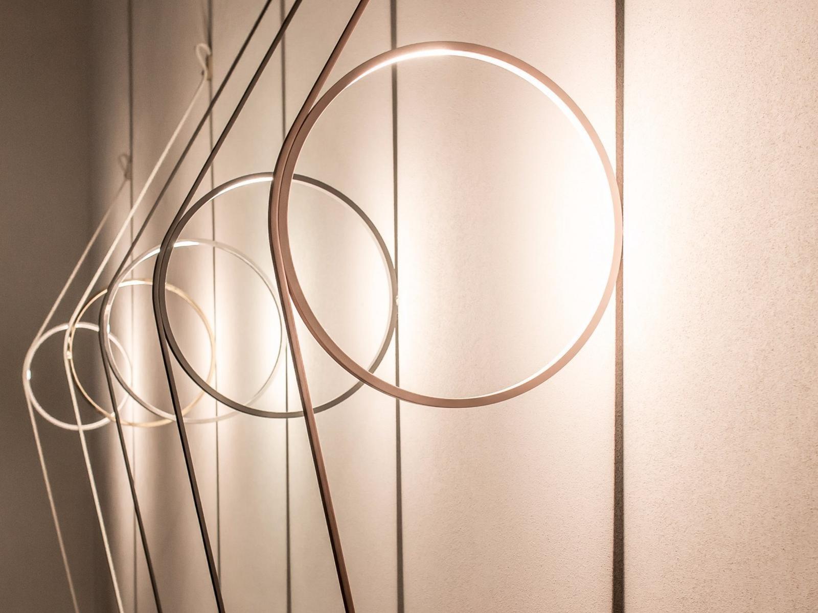 WIRERING LED indirect light wall lamp