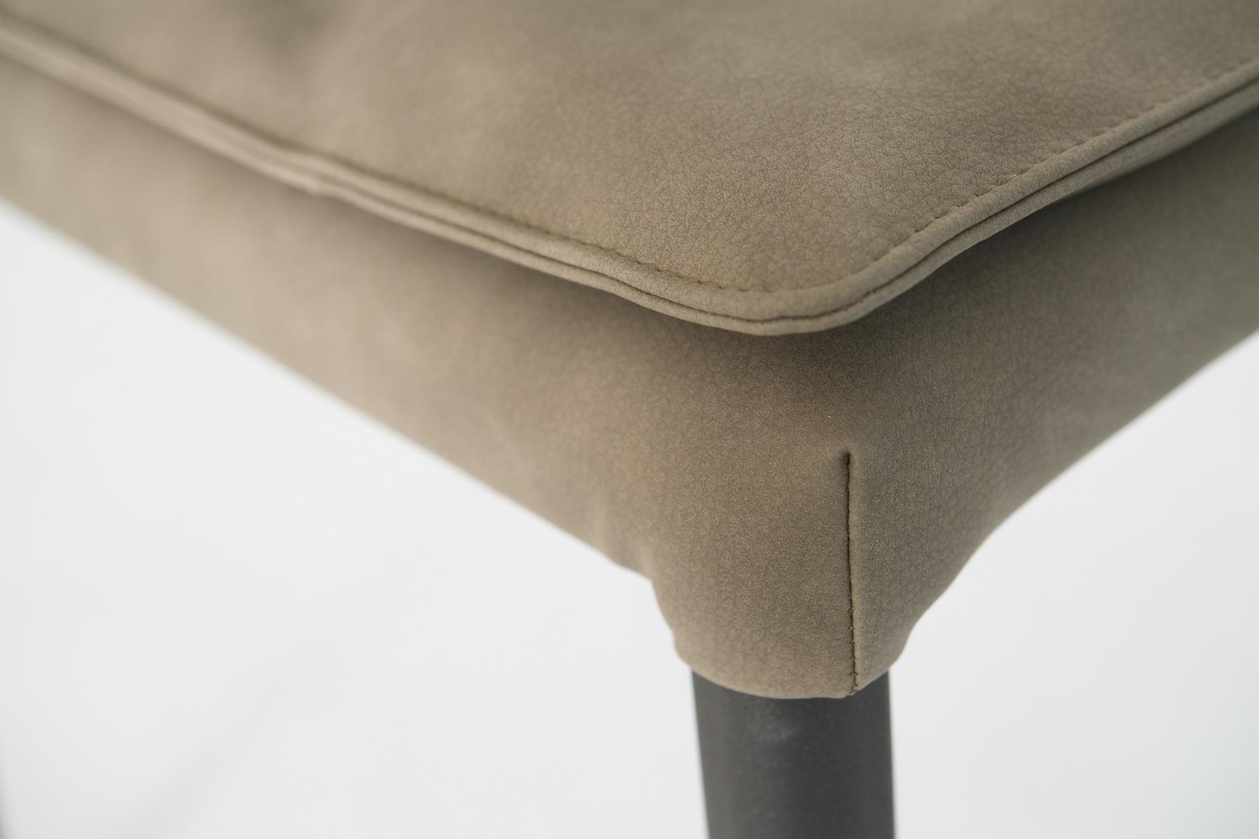 MAVI High-back Eco-leather chair