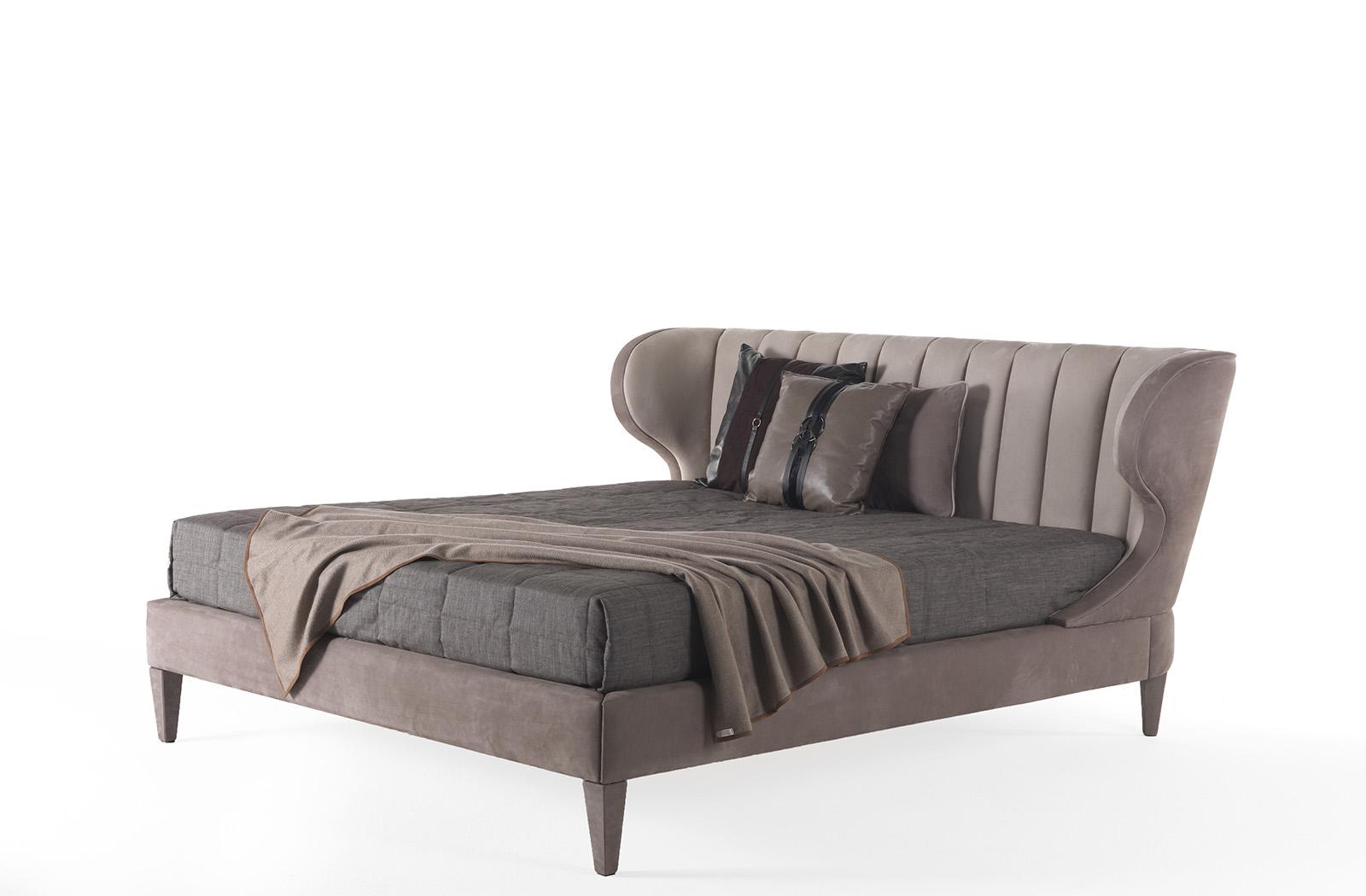 DUNLOP Leather king size bed with upholstered headboard