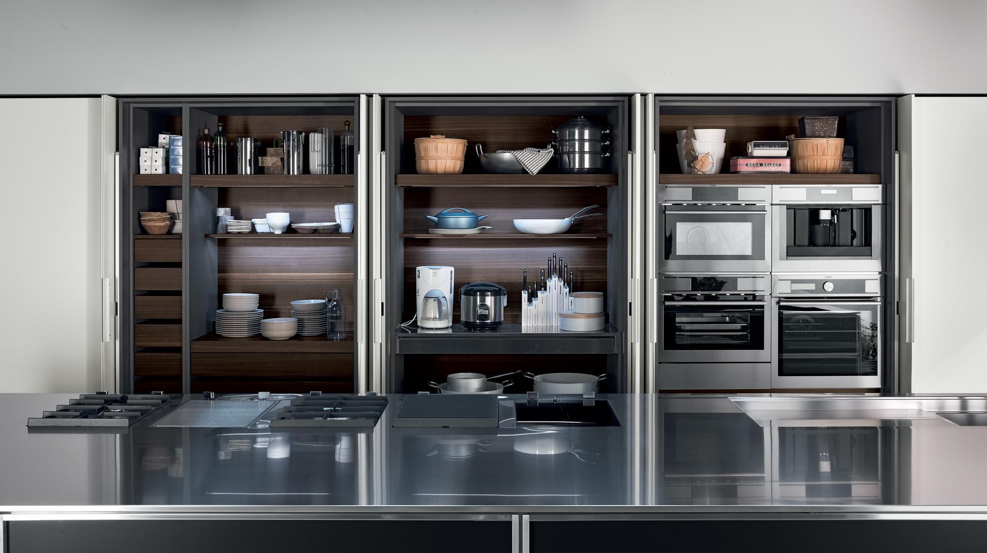 TK38 Fitted kitchen