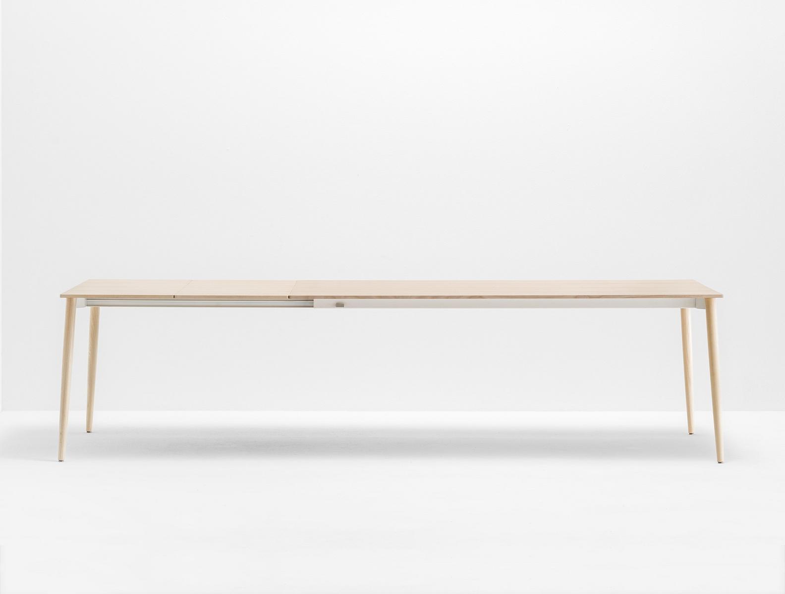 MALMÖ TML Extending rectangular ash table