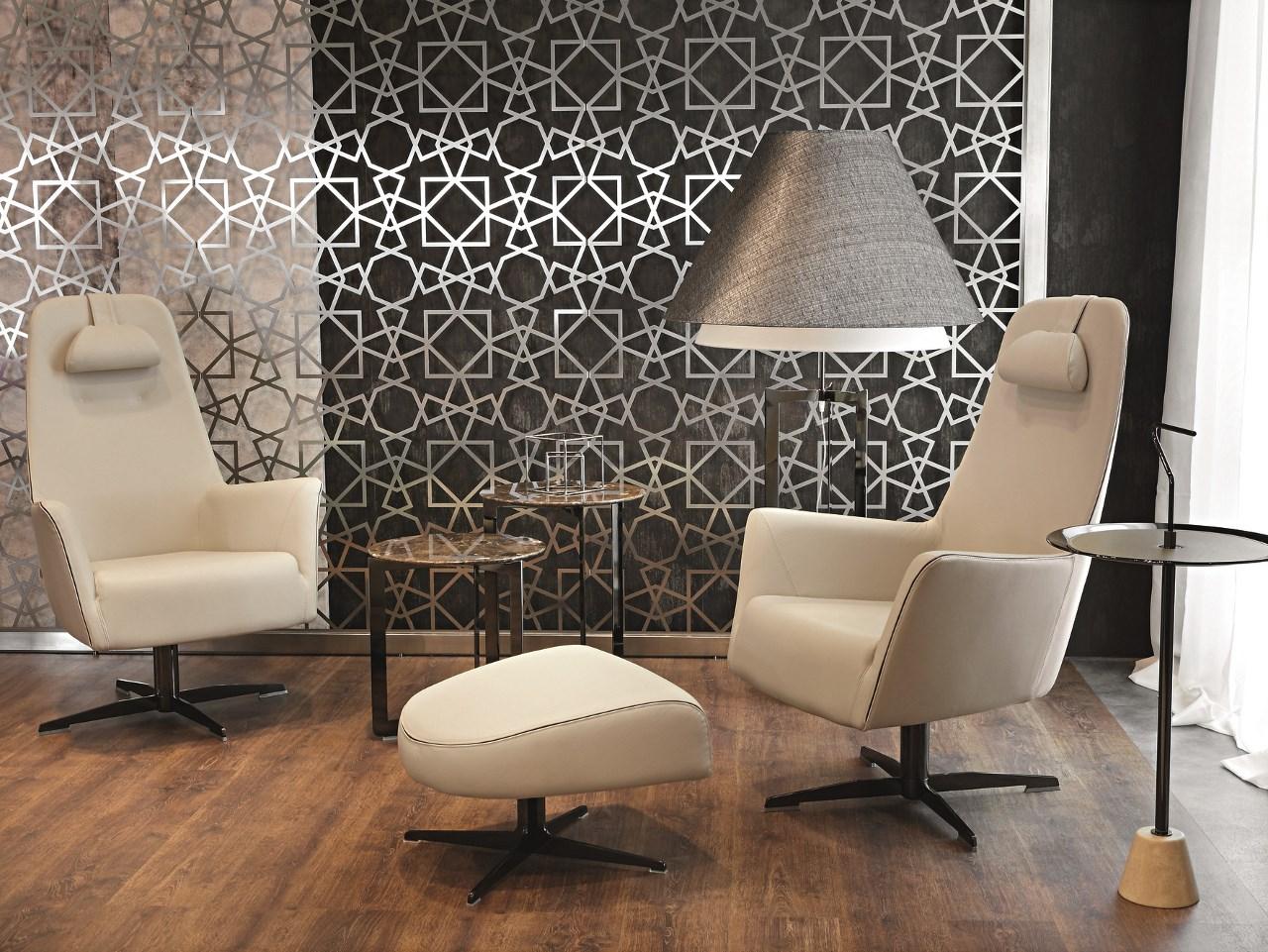 VALENTINA Swivel armchair with 4-spoke base with armrests