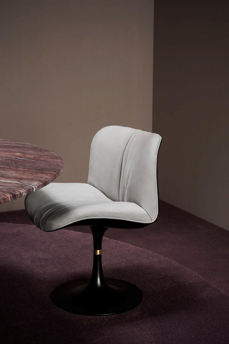 MARILYN Swivel upholstered nabuk chair