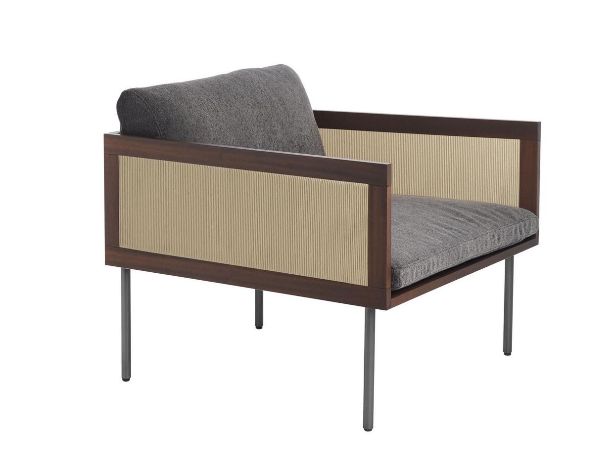 LOOM Armchair with armrests