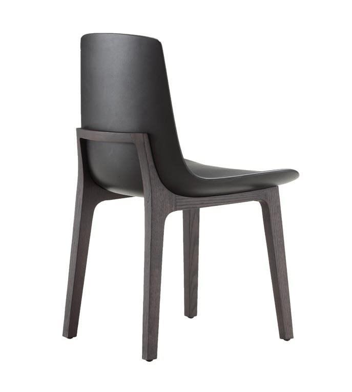 VENTURA Upholstered leather chair