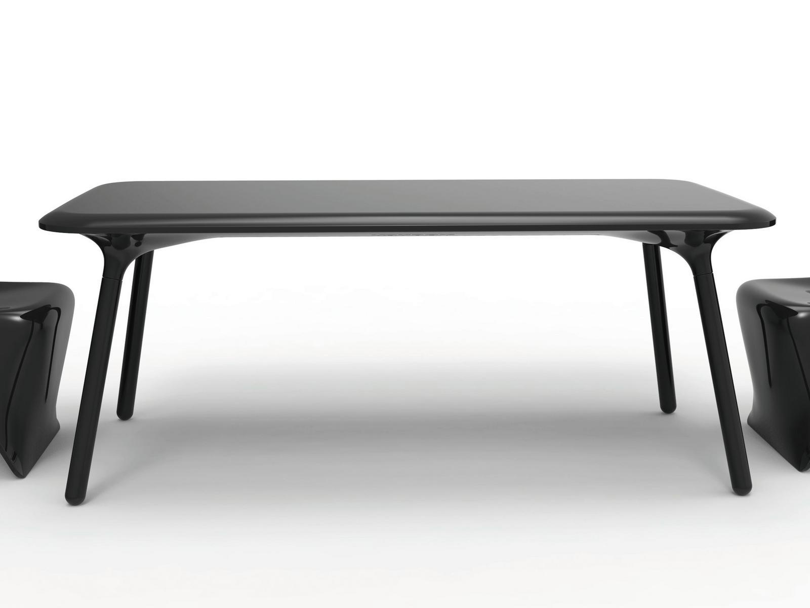 SLOO Design rectangular polyethylene table