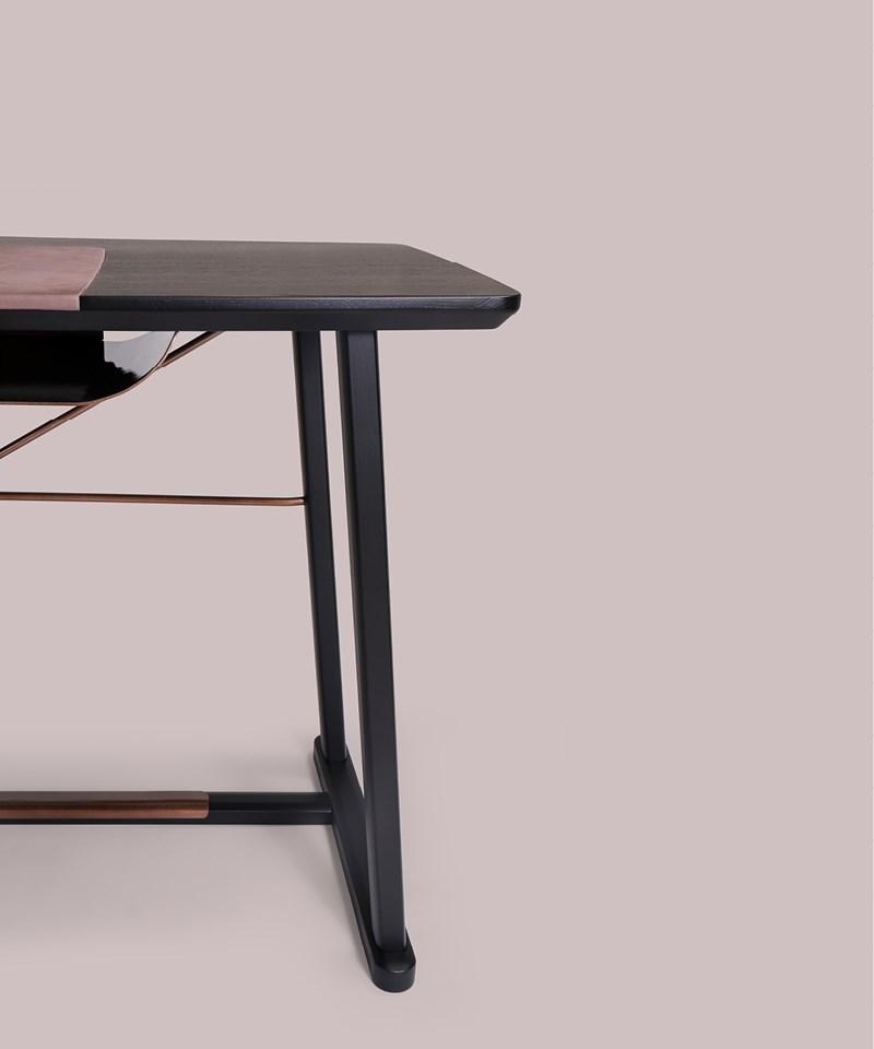 GOLIA Rectangular wooden writing desk