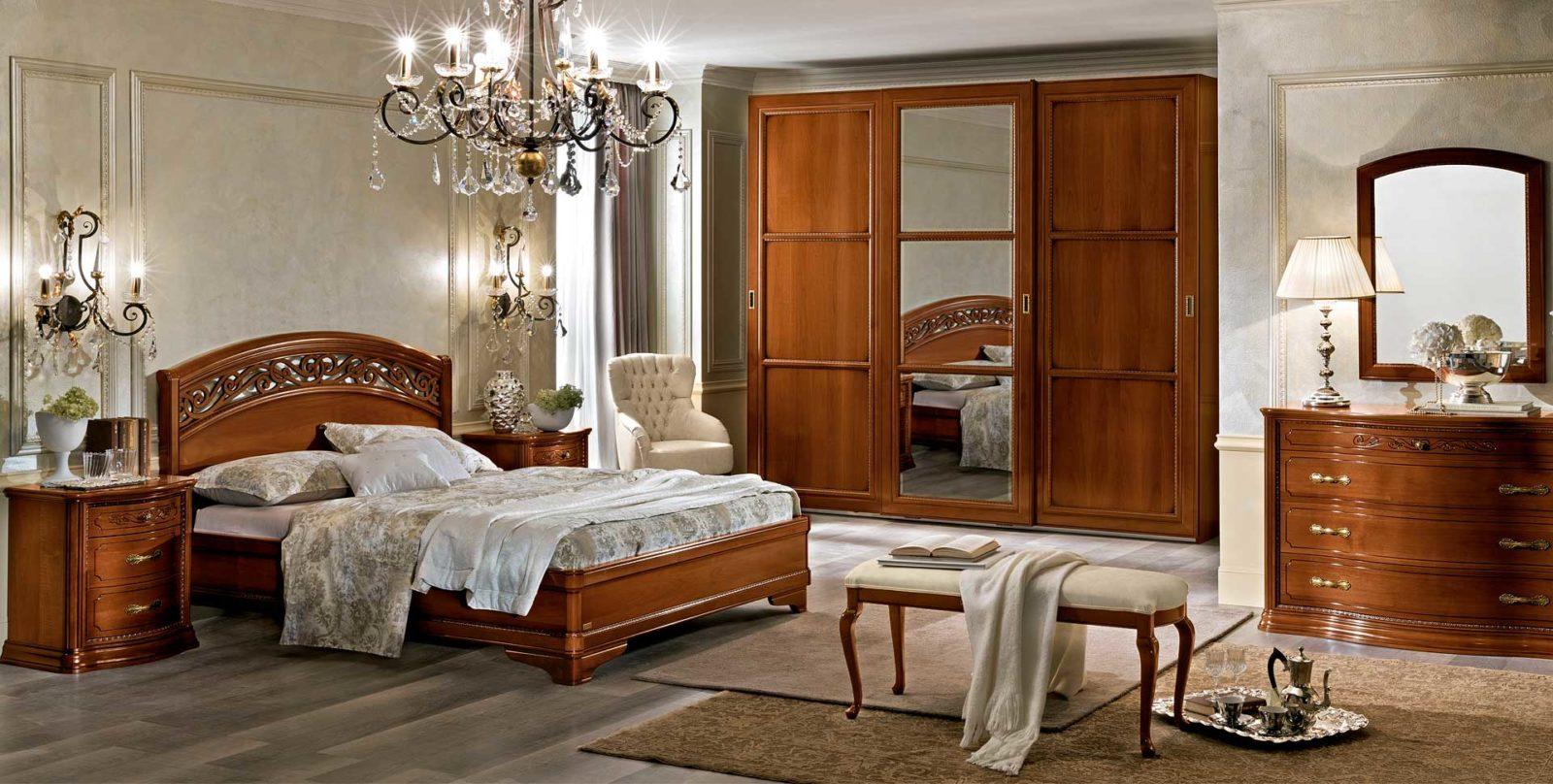 TORRIANI Solid wood bedroom set