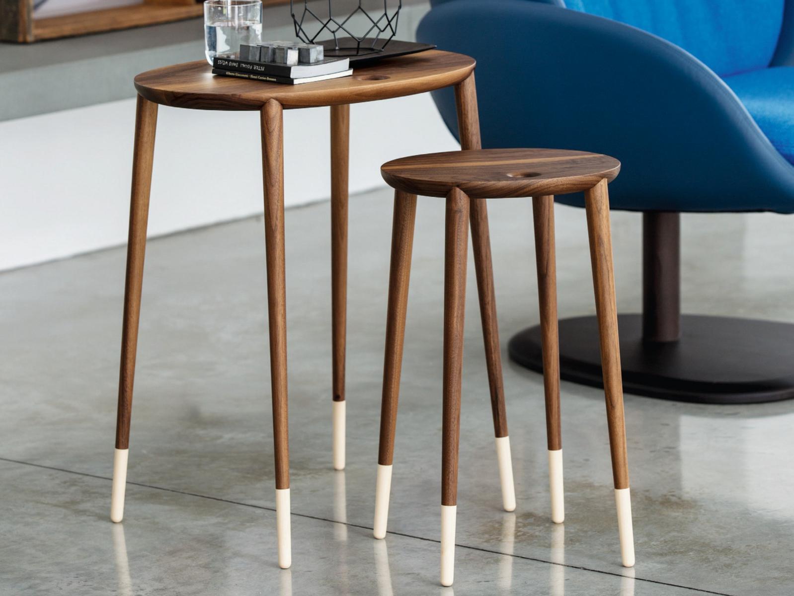 ROGERS Oval solid wood coffee table