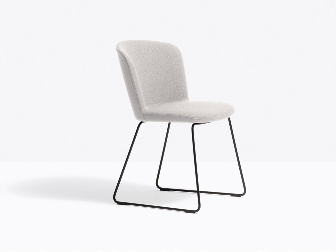 NYM SOFT 2852 Sled base upholstered fabric chair