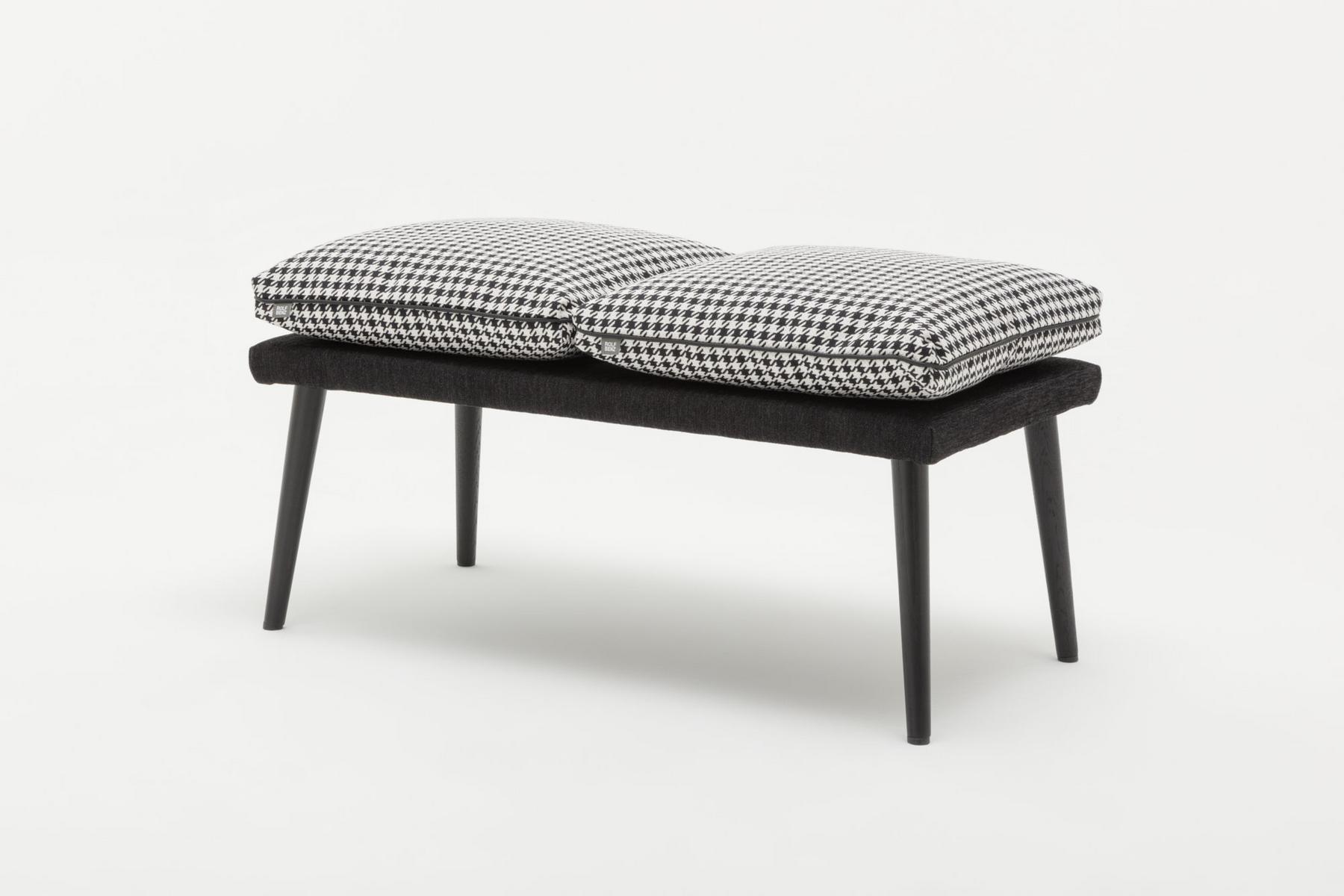 945 Upholstered fabric bench