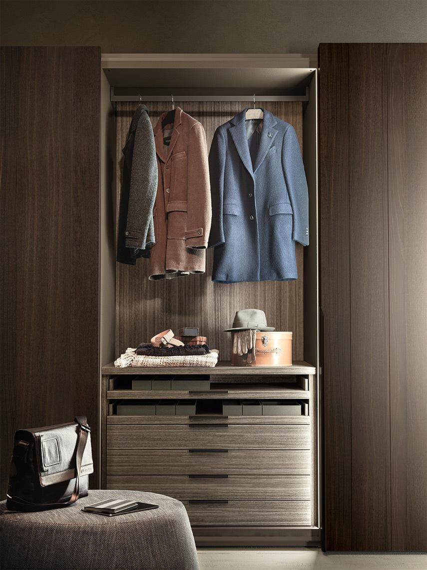 RAIN Modular lacquered wardrobe with coplanar doors