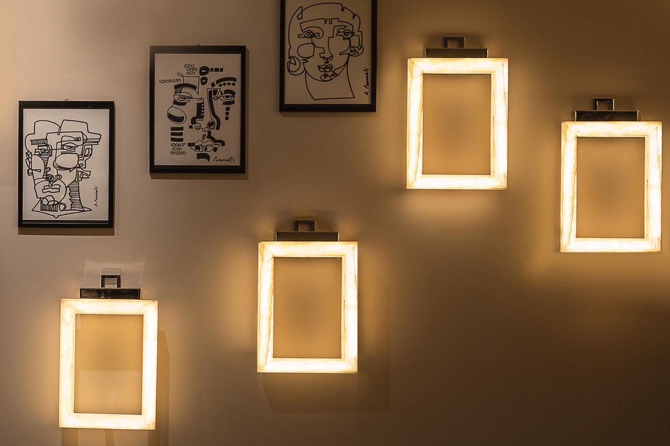 UFFIZI LED onyx wall light